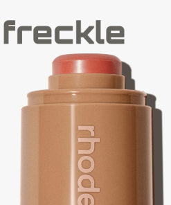 Rhode pocket blush • freckle