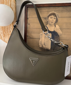 Guess • Olive Bobbin