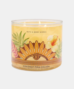 Bath and Body Works • Coconut Piña Colada Vela 3 mechas