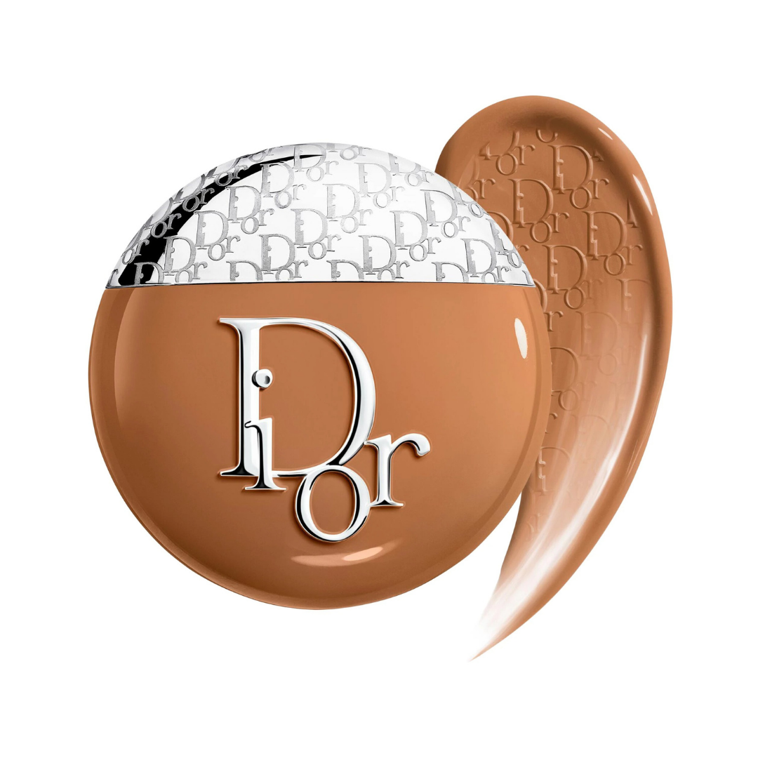 DIOR Backstage Glow-Up Skin Tint Hydrating Tinted Moisturizer SPF 20 - Imagen 20