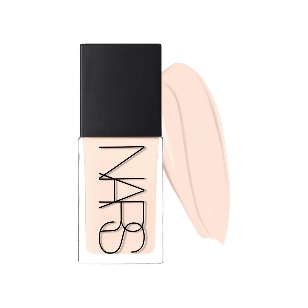 NARS Light Reflecting Skin Improving Medium Coverage Foundation with Cacao Peptides - Imagen 4