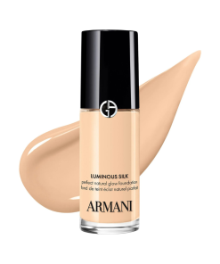 Armani Beauty  Mini Luminous Silk Natural Glow Blurring Liquid Foundation with 24HR Wear